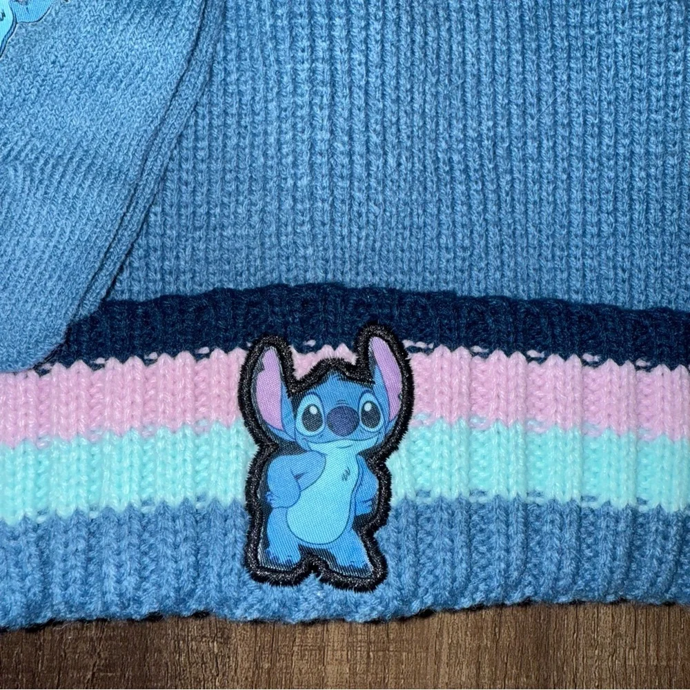 NWT Disney Stitch Kids Hat and Gloves Set